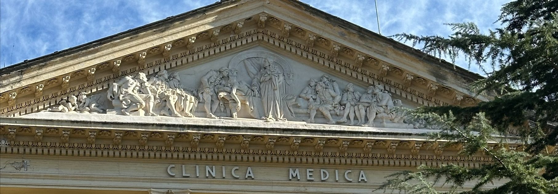 Giovanni Battista Morgagni's bas-relief, Policlinico Umberto I, Rome (by Virginia Ciavaroli) - 02.jpeg